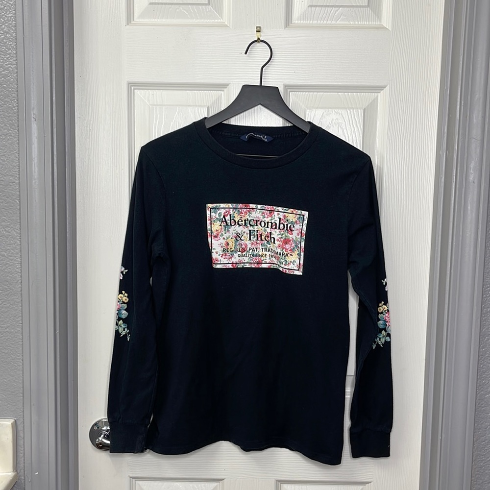 Abercrombie Graphic